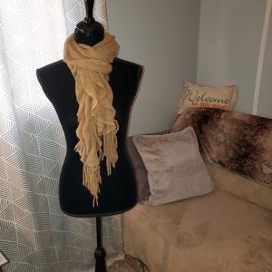 Tanned Ruffled Scarf